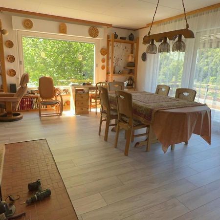 Вилла Cosy House In Picturesque Jura Дусье Экстерьер фото