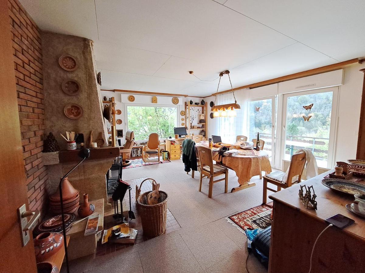 Вилла Cosy House In Picturesque Jura Дусье Экстерьер фото