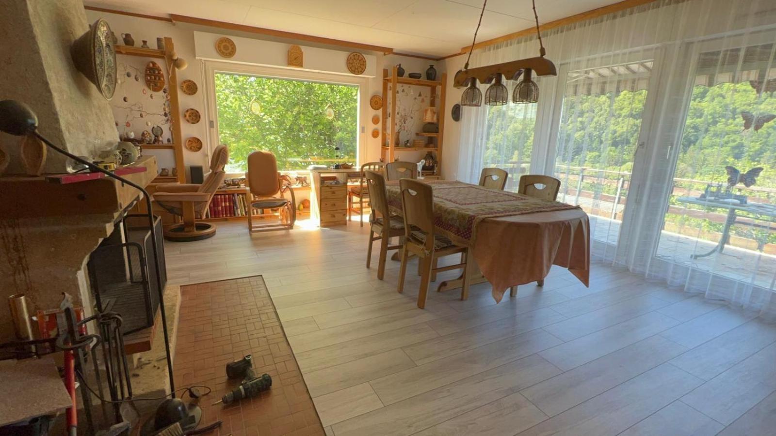 Вилла Cosy House In Picturesque Jura Дусье Экстерьер фото